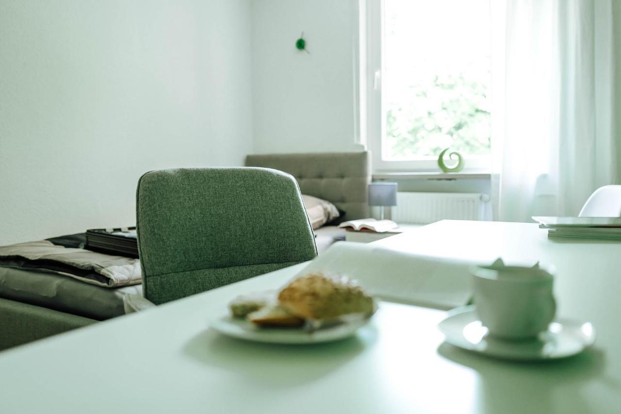 Ruhiges Zimmer An Der Ta Hamelin Esterno foto