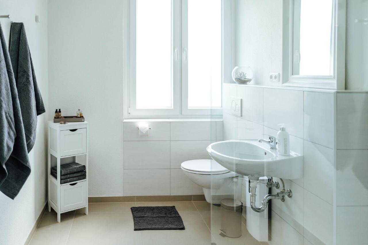 Ruhiges Zimmer An Der Ta Hamelin Esterno foto